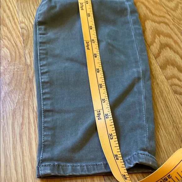 J.Crew “Toothpick” Skinny Jeans – Size 2 • Gray Green - Picture 5 of 7
